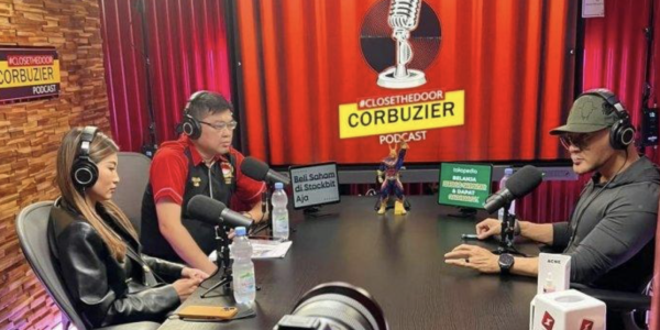 Kupas Kesuksesan Deddy Corbuzier Dalam Bisnis Digitalnya
